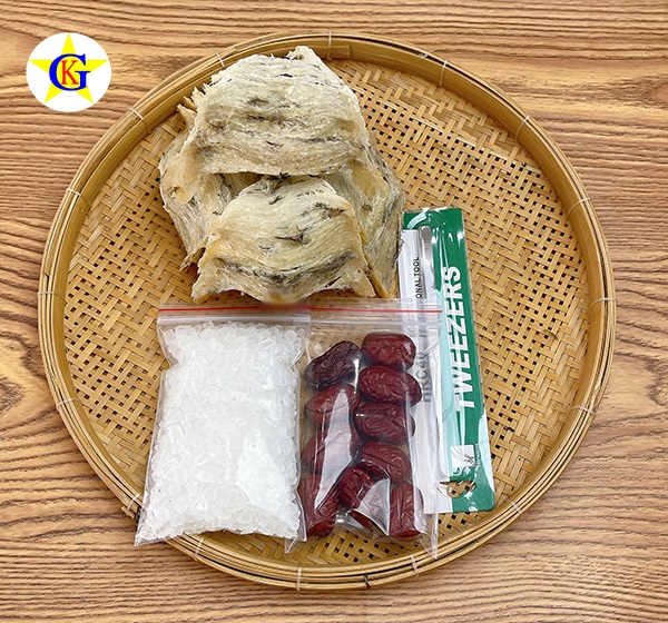 Tổ yến bánh mì Tổ yến bánh mì