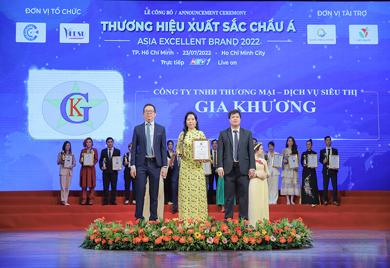 YẾN SÀO GIA KHƯƠNG ĐẠT TOP 10 THƯƠNG HIỆU CHÂU Á YẾN SÀO GIA KHƯƠNG ĐẠT TOP 10 THƯƠNG HIỆU CHÂU Á