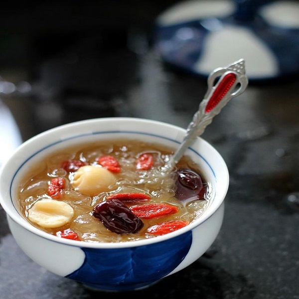 Ăn yến một vài lần là khỏe ngay Ăn yến một vài lần là khỏe ngay