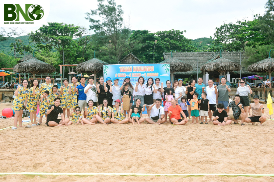Đội ngũ nhân viên Bảo Nghi Group tham gia team Building 2025