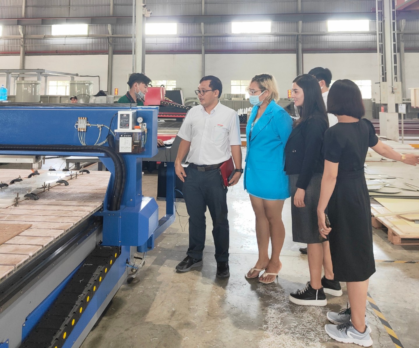 SỰ KIỆN THAM QUAN NHÀ MÁY CÔNG TY HOÁ CHẤT XI MẠ, THIẾT BỊ VÀ CÔNG NGHỆ XI MẠ