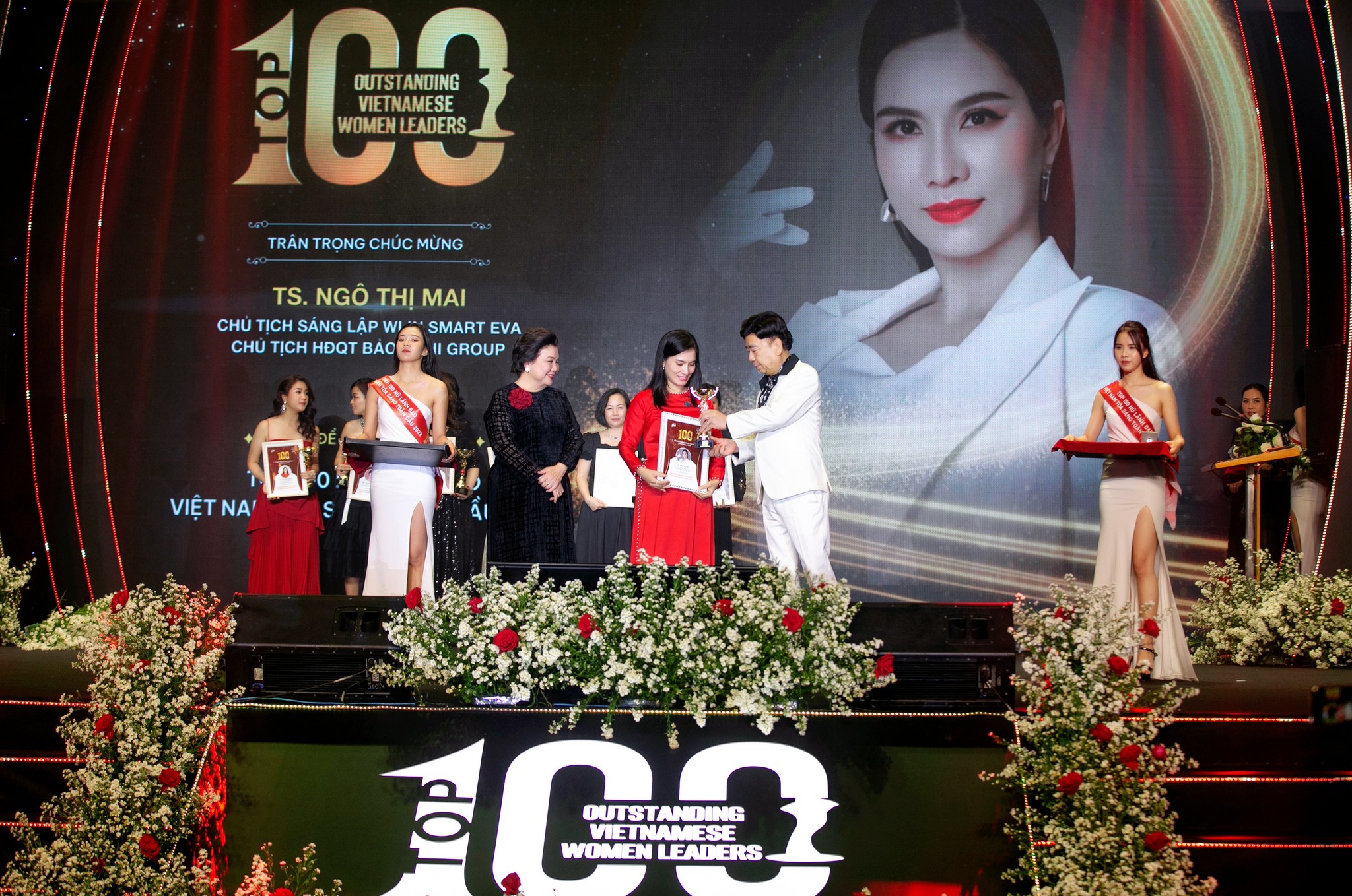 BẢO NGHI GROUP VINH DANH NHẬN GIẢI THƯỞNG TOP 100 NỮ LÃNH ĐẠO VIỆT NAM TỎA SÁNG TOÀN CẦU 2022