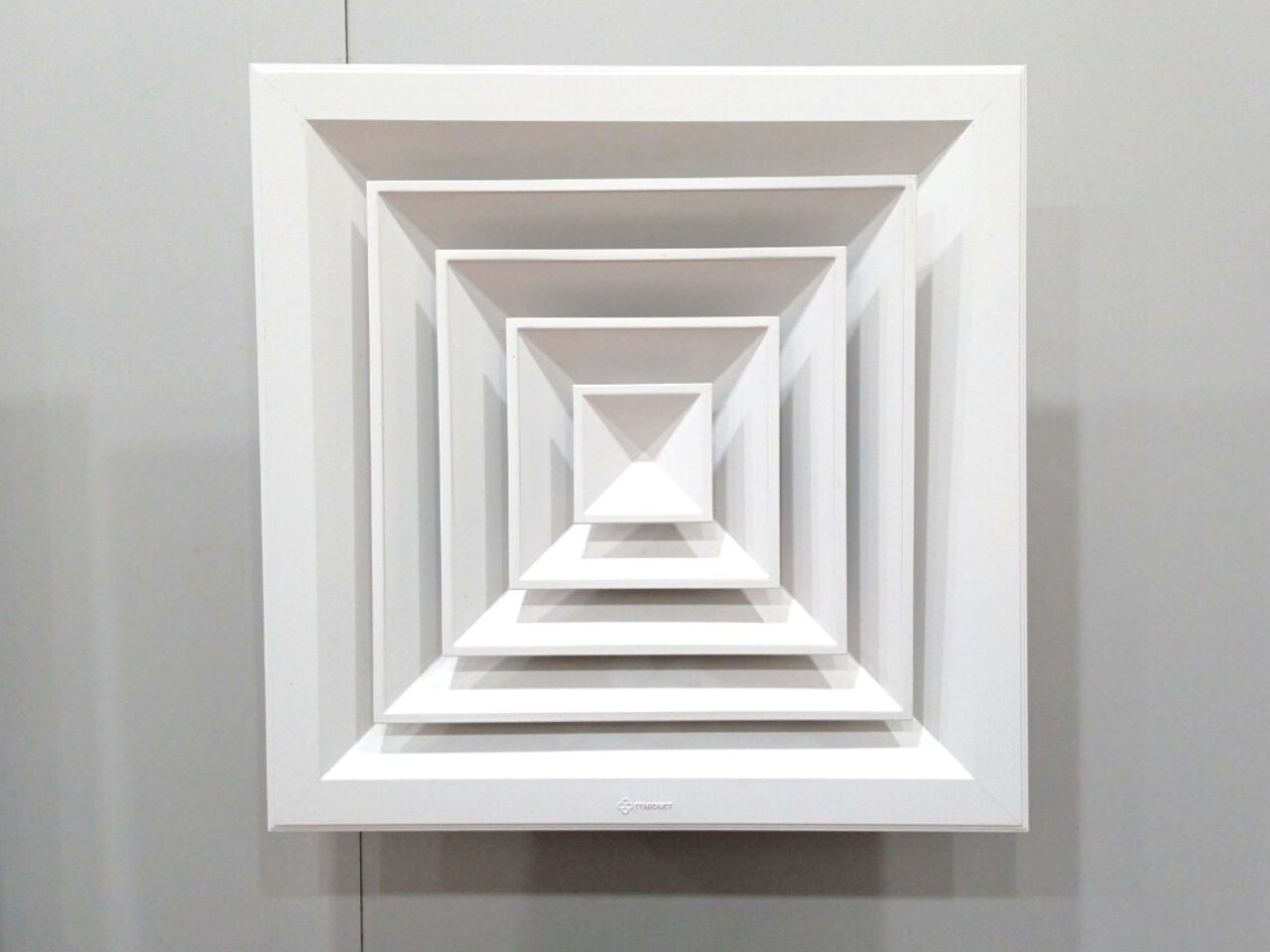 Cửa gió, miệng gió khuếch tan vuông kèm van OBD Starduct Cửa gió, miệng gió khuếch tan vuông kèm van OBD Starduct