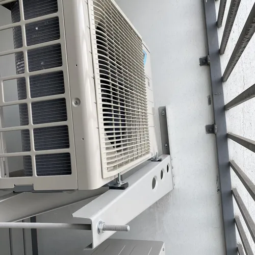 GIÁ TREO TƯỜNG DỌC MÁY 18000-24000 BTU/h