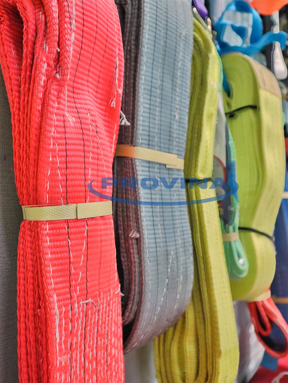 Công dụng của dây cẩu hàng bằng vải