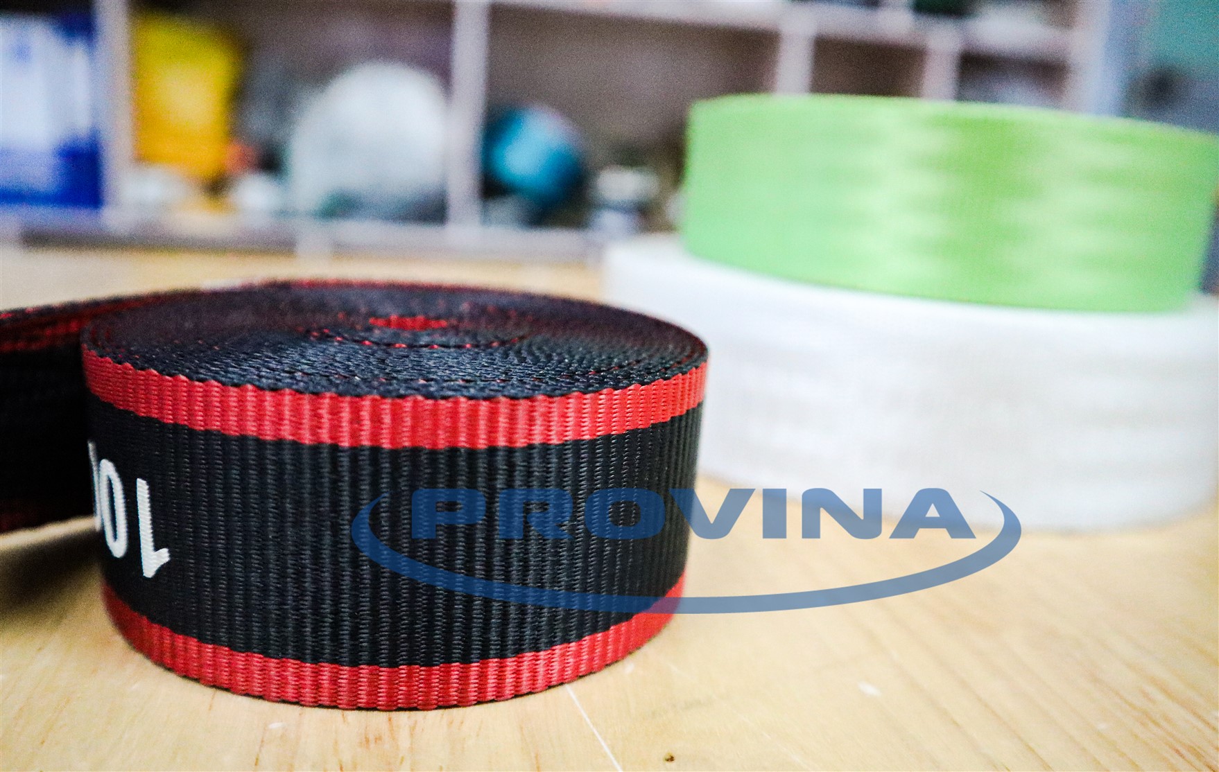 Polyester Slings với Nylon Slings