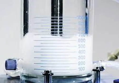 Cách phá bọt trong dầu cắt gọt kim loại