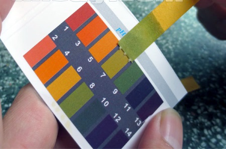 Đo PH kiểm tra dung dịch dầu làm mát tưới nguội cho máy CNC Đo PH kiểm tra dung dịch dầu làm mát tưới nguội cho máy CNC