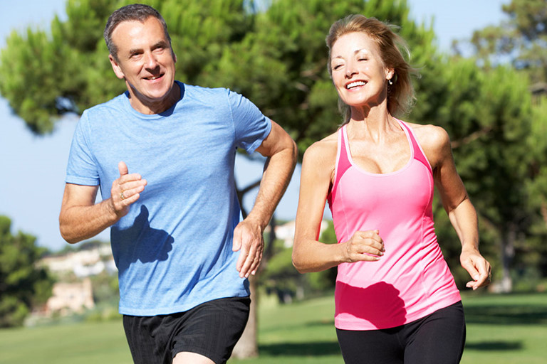 co-nen-trang-diem-khi-choi-the-thao co-nen-trang-diem-khi-choi-the-thao