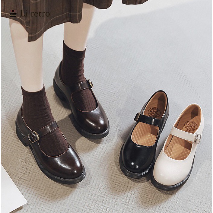 3-mau-giay-dep-khong-bao-gio-loi-mot-cho-mua-he-nay-8 3-mau-giay-dep-khong-bao-gio-loi-mot-cho-mua-he-nay-8