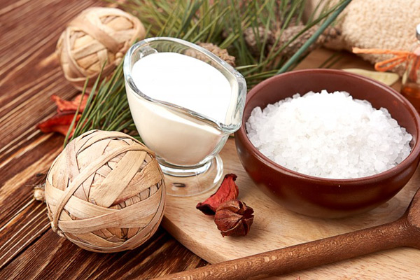 6-cach-lam-dep-da-bang-dau-dua-an-toan-hieu-qua-tai-nha-5 6-cach-lam-dep-da-bang-dau-dua-an-toan-hieu-qua-tai-nha-5