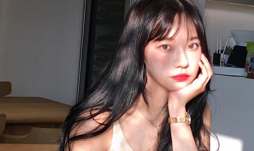 8-meo-khi-goi-dau-giup-nang-co-mai-toc-khoe-dep-suon-muot-4 8-meo-khi-goi-dau-giup-nang-co-mai-toc-khoe-dep-suon-muot-4