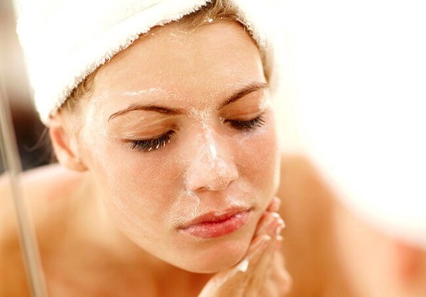 bot-gao-cung-co-tac-dung-lam-dep-da-2 bot-gao-cung-co-tac-dung-lam-dep-da-2