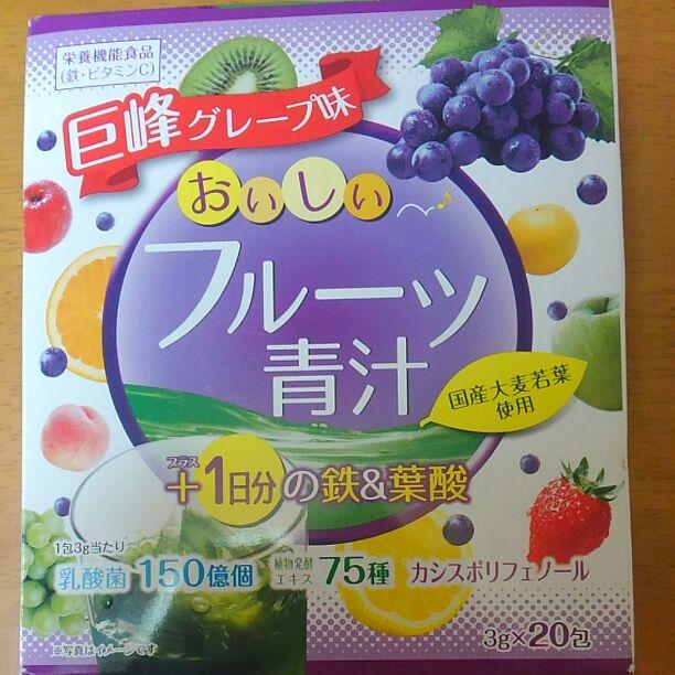bot-lua-mach-va-nuoc-ep-trai-cay-yuwa