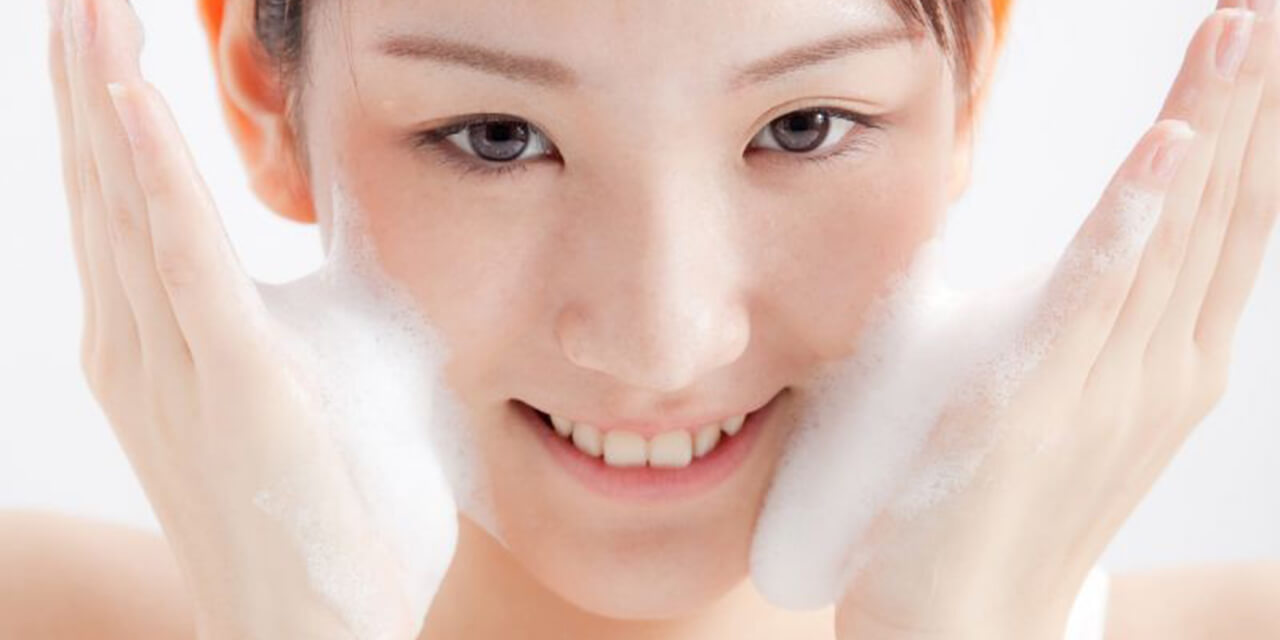 bi-quyet-rua-mat-luu-truyen-hang-tram-nam-cua-phu-nu-nhat bi-quyet-rua-mat-luu-truyen-hang-tram-nam-cua-phu-nu-nhat