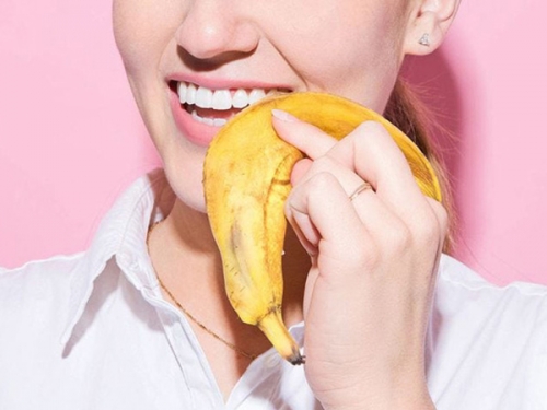 cong-dung-bat-ngo-cua-qua-chuoi-doi-voi-nhan-sac-2. cong-dung-bat-ngo-cua-qua-chuoi-doi-voi-nhan-sac-2.