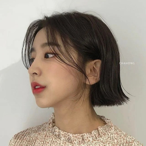 diem-danh-4-kieu-toc-ngan-la-cuu-tinh-cho-cac-nang-mat-tron-3 diem-danh-4-kieu-toc-ngan-la-cuu-tinh-cho-cac-nang-mat-tron-3