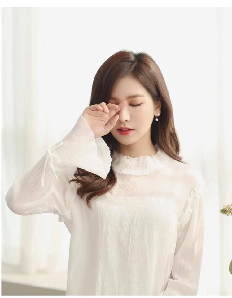 doi-hoa-tai-voi-hoa-tiet-bong-hoa-va-ngoc-trai-cua-gyul-factory doi-hoa-tai-voi-hoa-tiet-bong-hoa-va-ngoc-trai-cua-gyul-factory