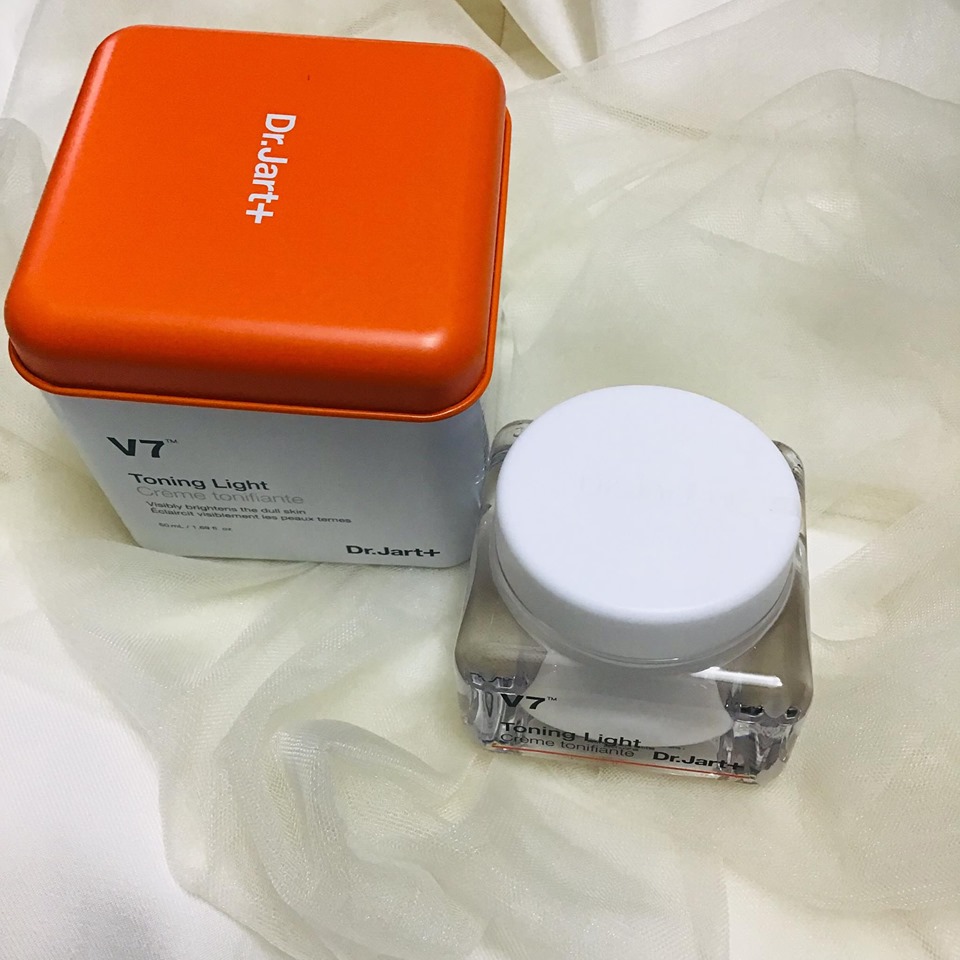 kem-duong-trang-da-va-tri-tham-nam-dr-jart-v7-toning-light-better-than-white kem-duong-trang-da-va-tri-tham-nam-dr-jart-v7-toning-light-better-than-white