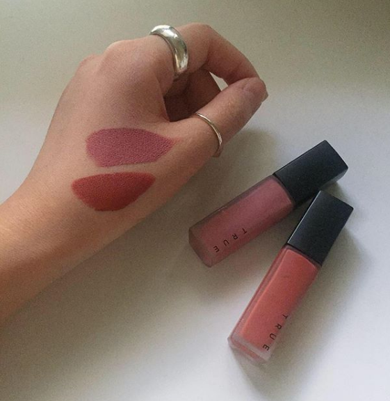 son-kem-sieu-li-va-cuc-min-apieu-true-matt-fluid son-kem-sieu-li-va-cuc-min-apieu-true-matt-fluid