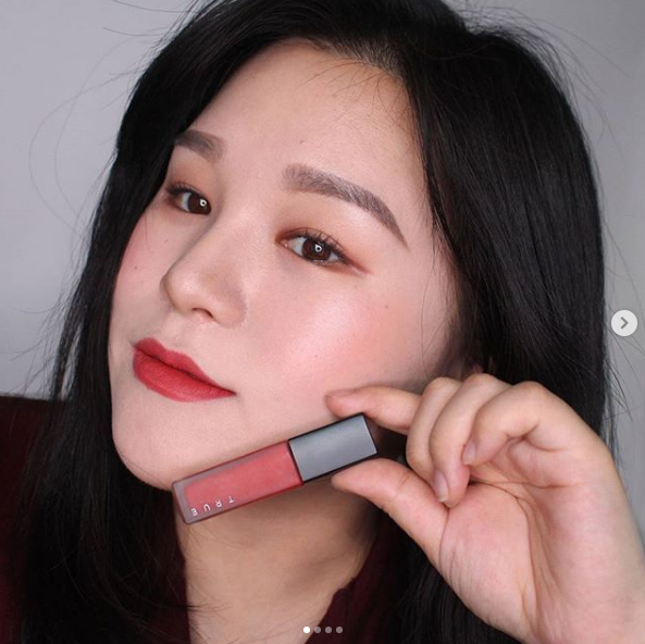 son-kem-sieu-li-va-cuc-min-apieu-true-matt-fluid son-kem-sieu-li-va-cuc-min-apieu-true-matt-fluid