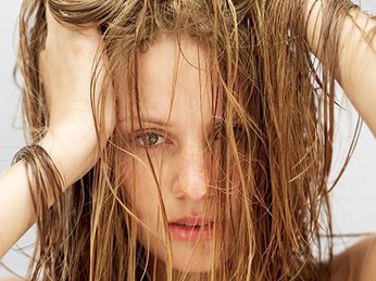Các phương pháp chăm sóc dành cho tóc dầu và sản phẩm dành riêng cho tóc dầu