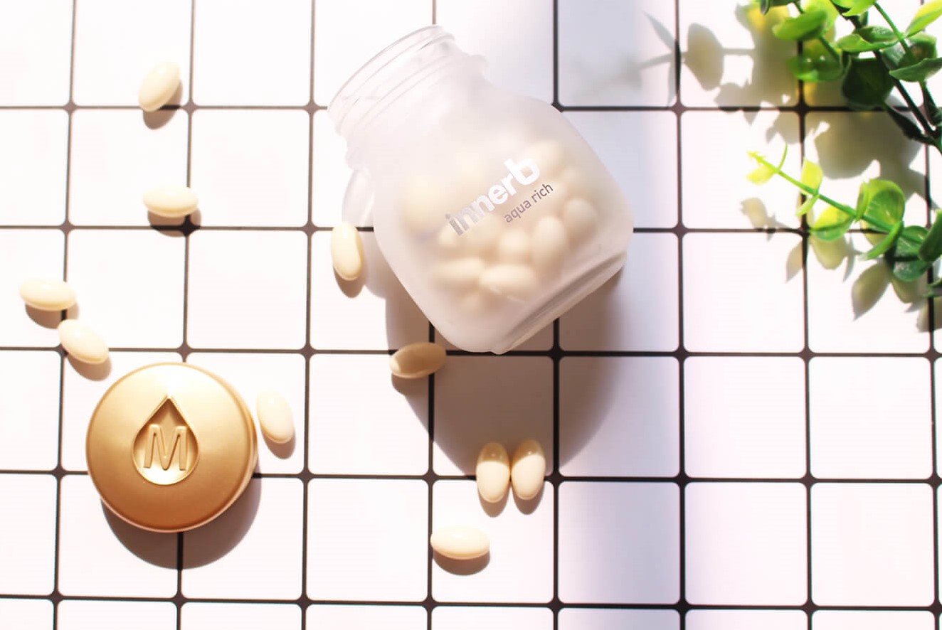review-vien-uong-cap-nuoc-bo-sung-collagen-giup-da-sang-va-cang-bong-san-chac-cj-innerb-aqua-rich review-vien-uong-cap-nuoc-bo-sung-collagen-giup-da-sang-va-cang-bong-san-chac-cj-innerb-aqua-rich