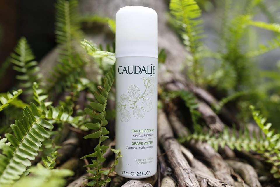 xit-khoang-duong-am-cao-cap-chiet-xuat-tu-nho-phap-caudalie-grape-water-200ml xit-khoang-duong-am-cao-cap-chiet-xuat-tu-nho-phap-caudalie-grape-water-200ml