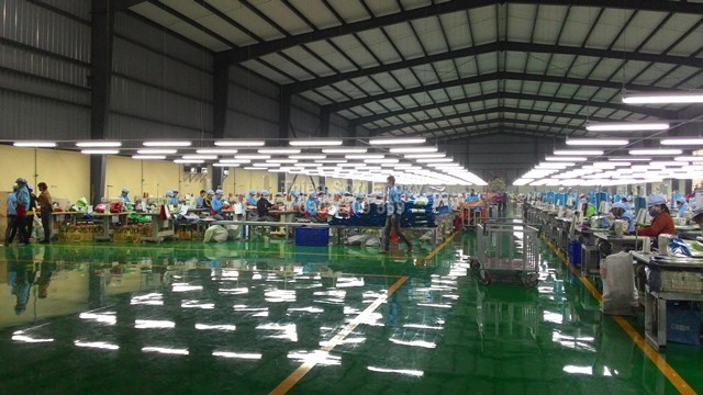 Nhà xưởng chuyên nghiệp với sơn epoxy Nhà xưởng chuyên nghiệp với sơn epoxy