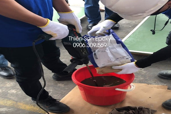 pha sơn sàn MasterTop BC 920 pha sơn sàn MasterTop BC 920