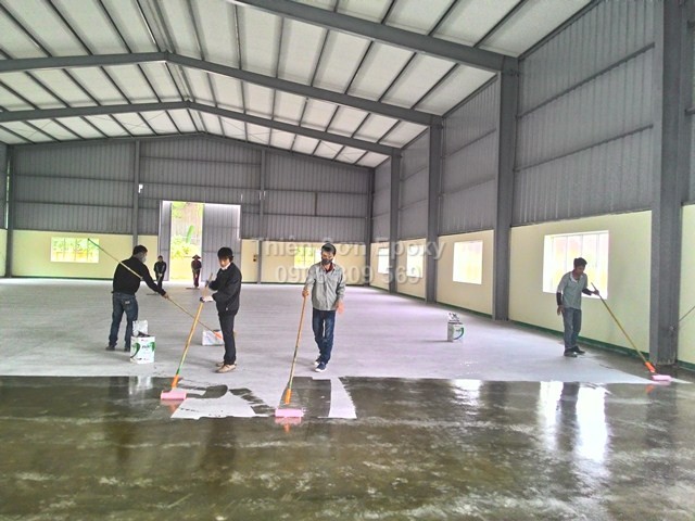 Thi công sơn lót epoxy Episol Tile Primer Thi công sơn lót epoxy Episol Tile Primer
