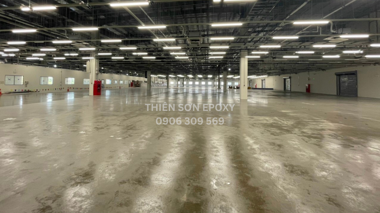 nhà xưởng thi công sơn lót keraseal PS50. nhà xưởng thi công sơn lót keraseal PS50.