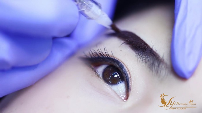 Phun và xăm có gì khác nhau Phun và xăm có gì khác nhau