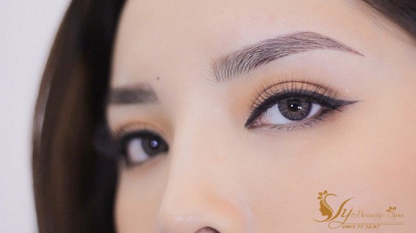 Phun xăm chân mày có đau không Phun xăm chân mày có đau không