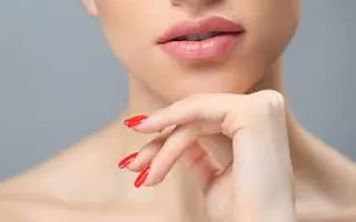 Trị môi khô nứt nẻ chỉ trong 1 đêm tại nhà hiệu quả