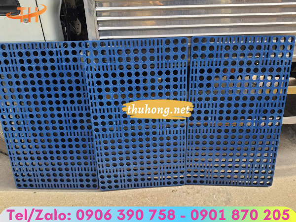 pallet không chân kê lót hàng đông lạnh