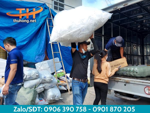 Giao hàng tận nơi lưới xốp trái cây Giao hàng tận nơi lưới xốp trái cây