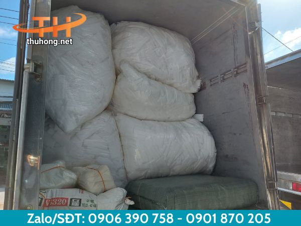 Lưới xốp bọc trái cây nhiều màu và kích thước có sẵn Lưới xốp bọc trái cây nhiều màu và kích thước có sẵn