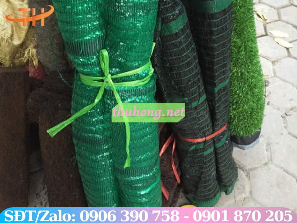 lưới che nắng màu xanh và đen
