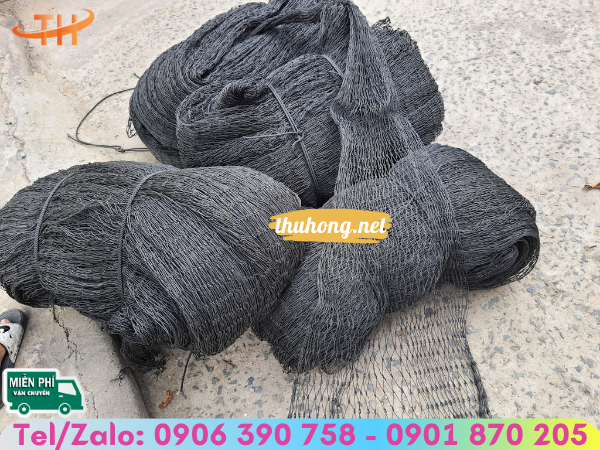 Lưới rào gà luồn dây sẵn đóng gói thành cuộn Lưới rào gà luồn dây sẵn đóng gói thành cuộn