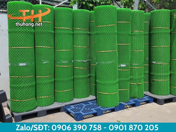 Lưới nhựa cứng quây chuồng gà chuồng vịt Lưới nhựa cứng quây chuồng gà chuồng vịt