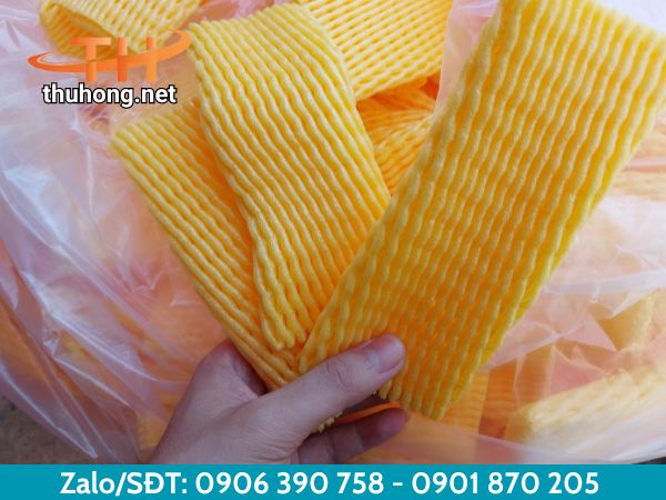 Lưới xốp bọc trái cây màu vàng Lưới xốp bọc trái cây màu vàng