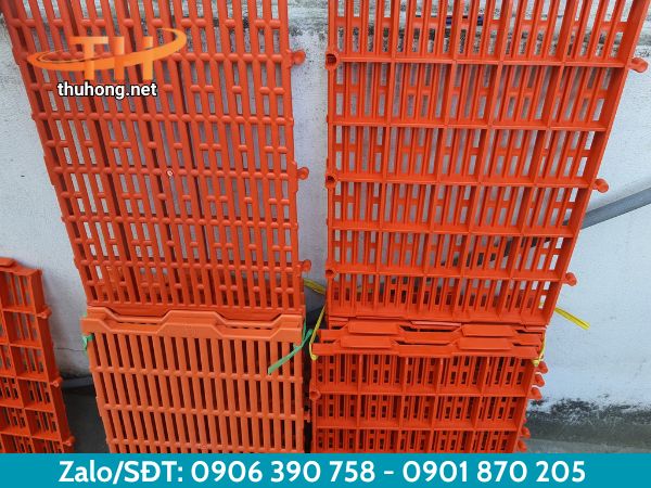 Sàn nhựa 40x55cm màu cam giá rẻ Sàn nhựa 40x55cm màu cam giá rẻ