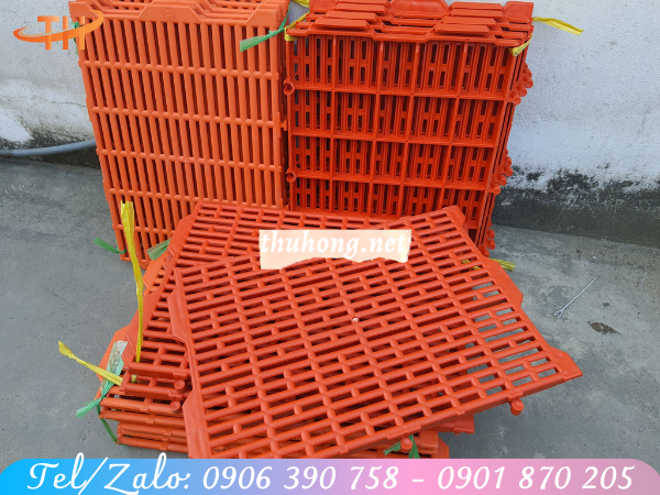 Sàn nhựa chăn nuôi kích cỡ 40x55cm