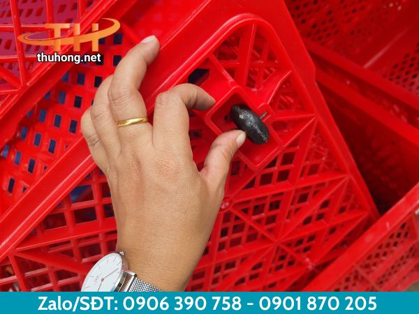 sóng nhựa có bánh xe sóng nhựa có bánh xe