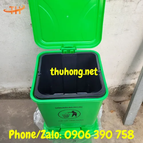 THÙNG ĐỰNG RÁC BẰNG NHỰA