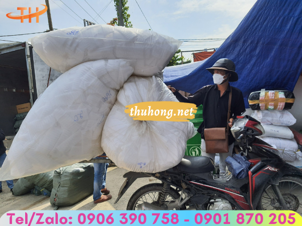 xốp lưới trắng giao hàng nhanh bằng xe máy