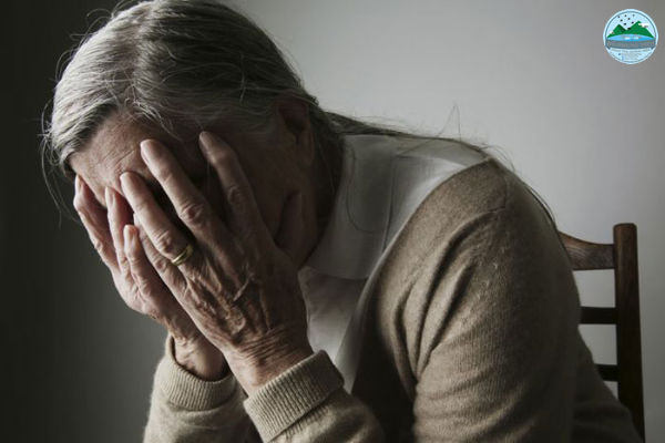 Bệnh mất trí nhớ người già Bệnh mất trí nhớ người già