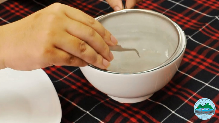 Cách làm sạch lông tổ yến nhanh nhất Cách làm sạch lông tổ yến nhanh nhất