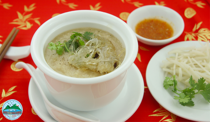 Công dụng của yến sào đối với người già Công dụng của yến sào đối với người già